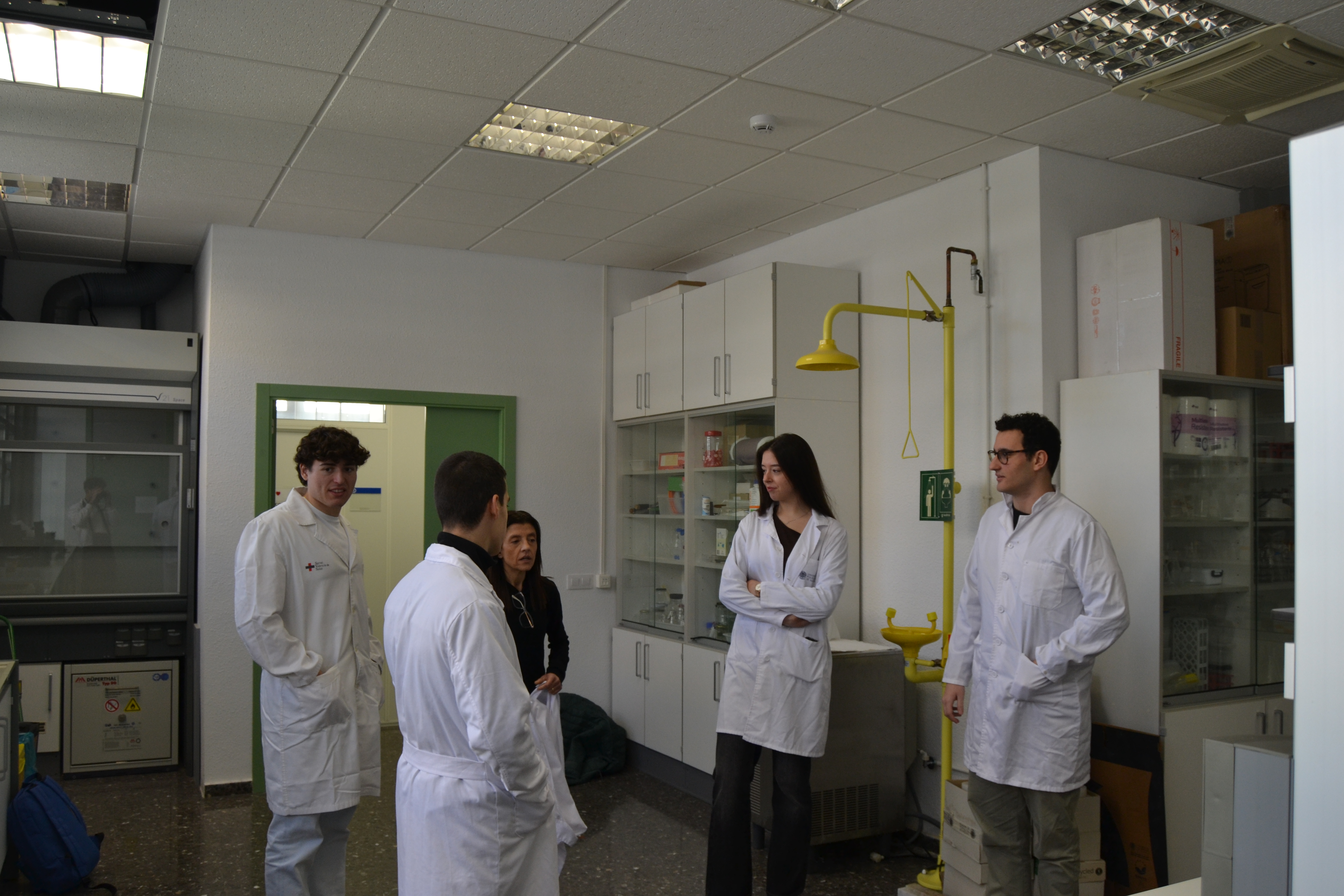 Equipo Eden Blue en laboratorio